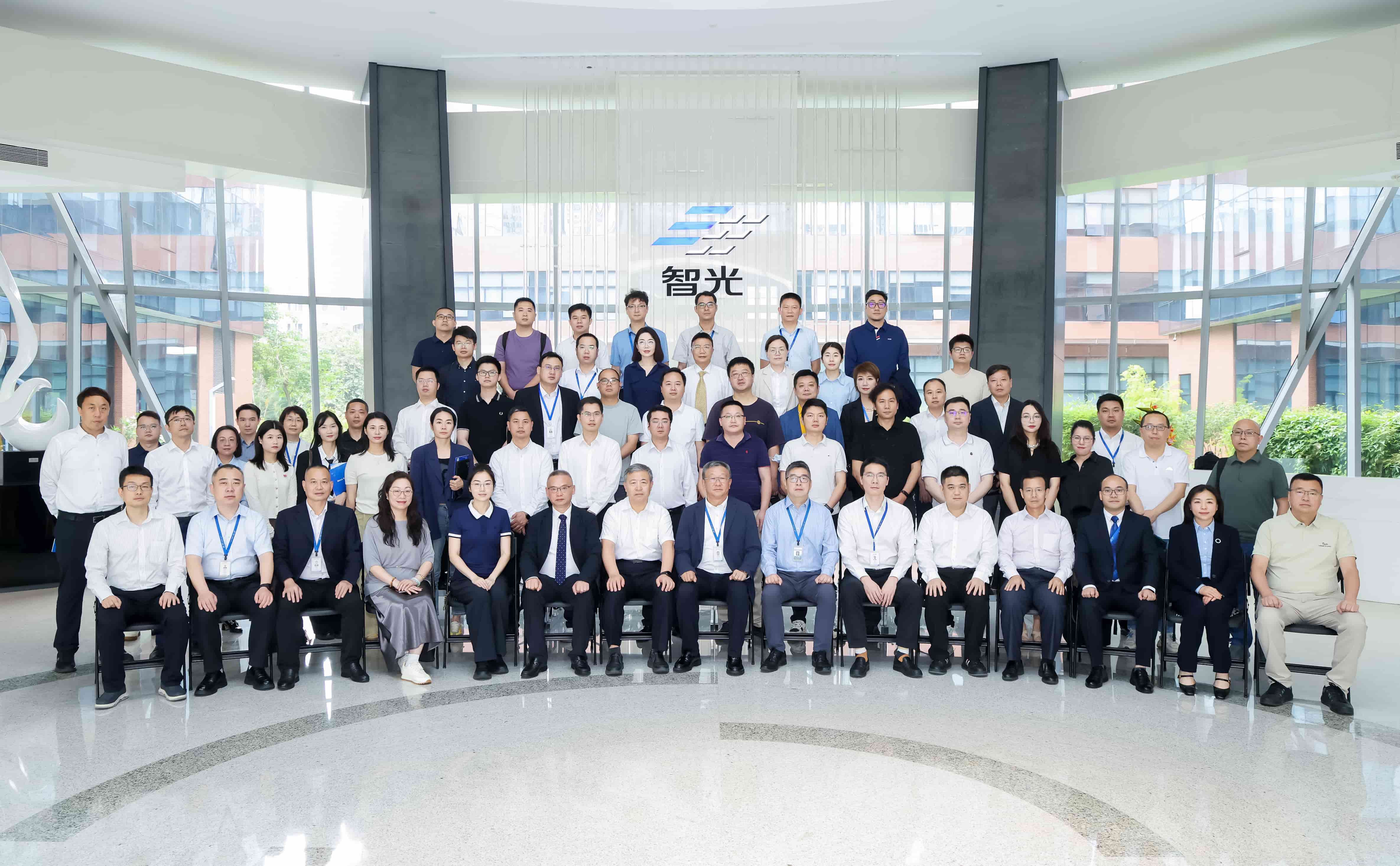 必一运动平台综合能源源网荷储一体化创新发展与生态交流大会圆满举办